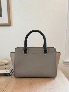 Michael Kors Selma Medium Color-Block Leather Satchel